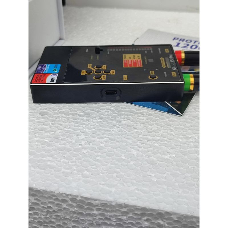 Детектор PROTECT 1206S. Виявлення жучків, камер, антимоніторинг 50 - 12000 МГц