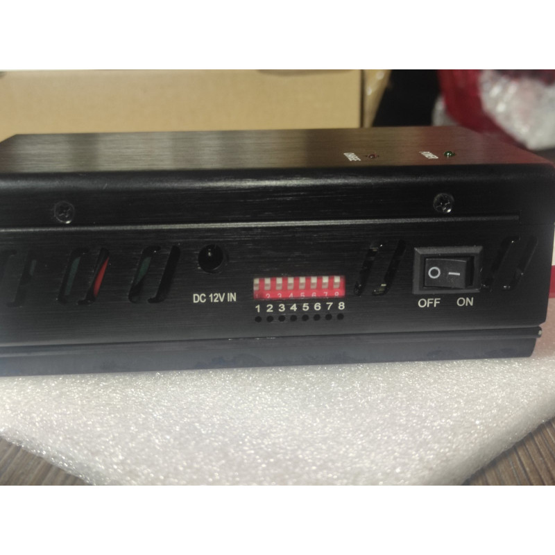 Портативна глушилка мобільного зв'язку та інтернету 8 Вт / GSM, DCS, 2G, 3G, 4G, GPS, ГЛОНАСС, WIFI, Bluetooth / 8 каналів з акумулятором