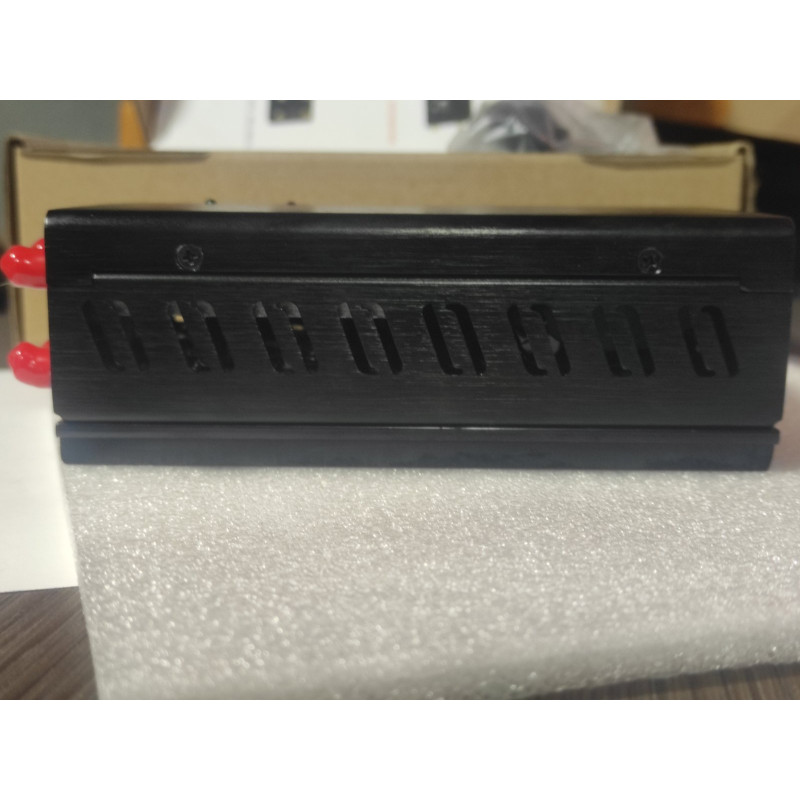 Портативна глушилка мобільного зв'язку та інтернету 8 Вт / GSM, DCS, 2G, 3G, 4G, GPS, ГЛОНАСС, WIFI, Bluetooth / 8 каналів з акумулятором