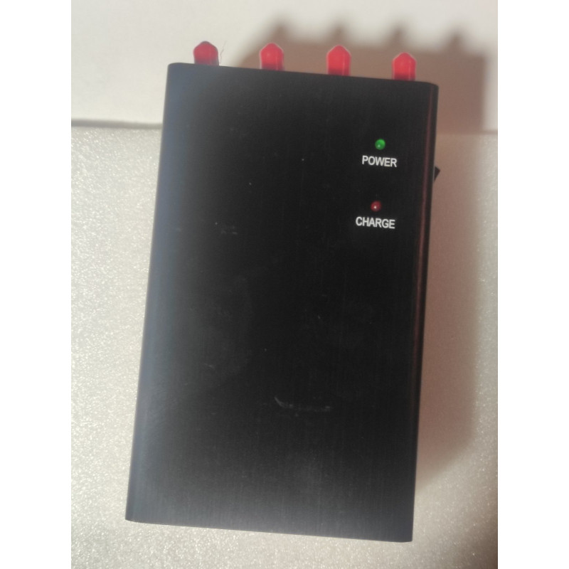 Портативна глушилка мобільного зв'язку та інтернету 8 Вт / GSM, DCS, 2G, 3G, 4G, GPS, ГЛОНАСС, WIFI, Bluetooth / 8 каналів з акумулятором