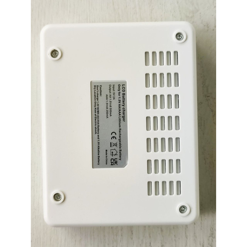 Зарядний пристрій PALO для фотопасток + 8 АКБ