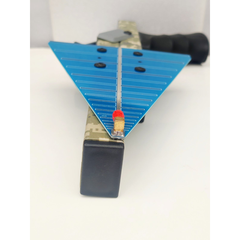 Держатель для детектора дронов. Широколосная направленная логопериодическая антенна 800 МГц - 6 ГГц