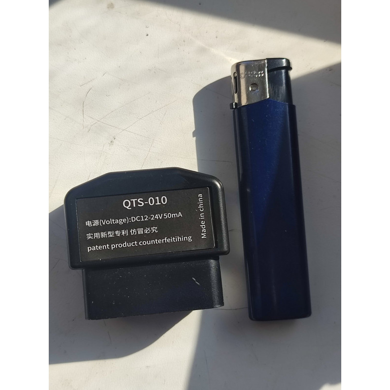 Автомобільна глушилка Gps сигналів QTS-010 на 12-24V у порт OBD