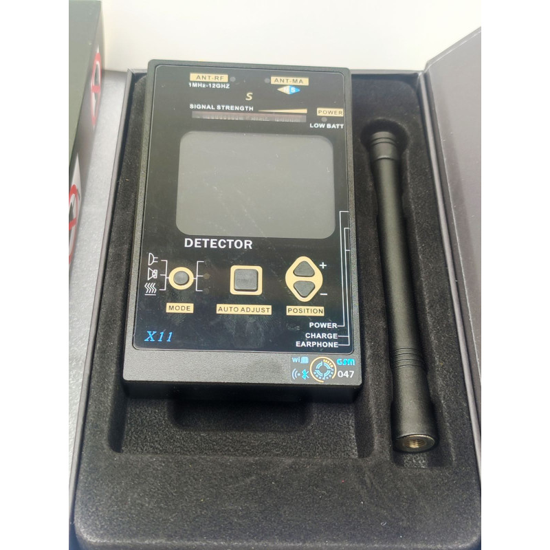 Багатофункціональний детектор жучків, камер, трекерів X-11. Професійний антитрекер з аналізатором частот