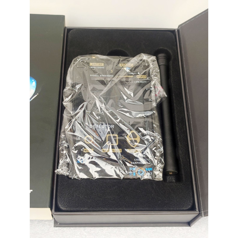 Багатофункціональний детектор жучків, камер, трекерів X-11. Професійний антитрекер з аналізатором частот