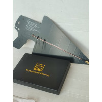 Детектор дронів Tiny SA з екраном 2,8 дюйма ( 600-900 МГц )