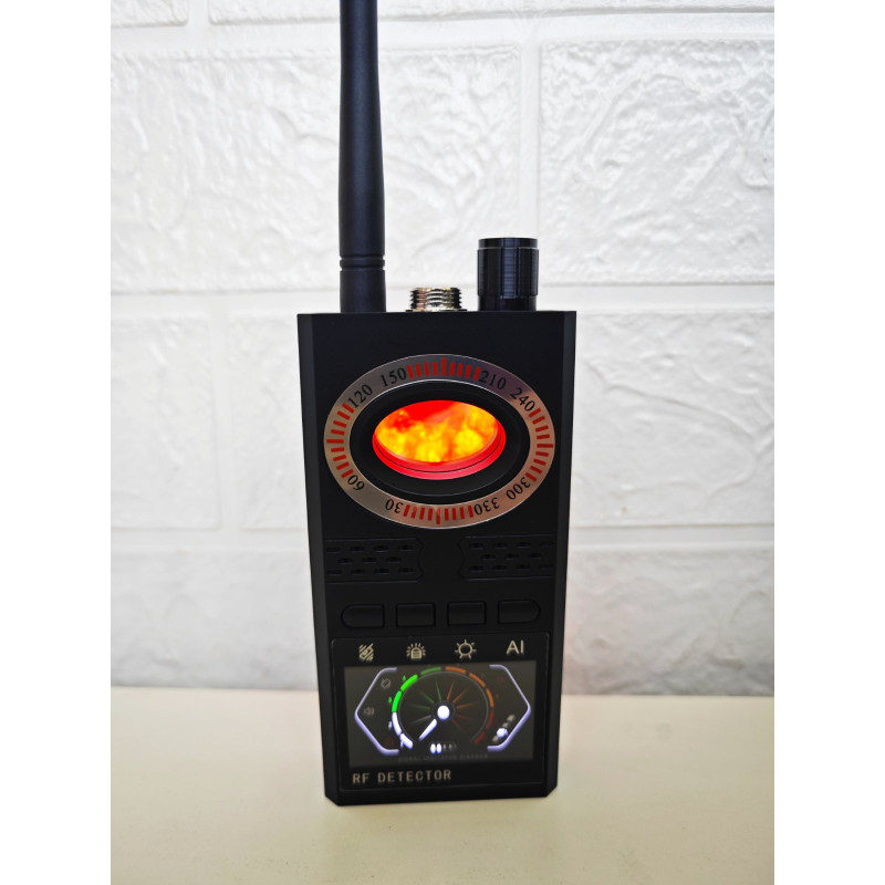 Оновлений детектор жучків GPS трекерів і прихованих відеокамер К68S c голосовими підказками меню (3 в 1 )