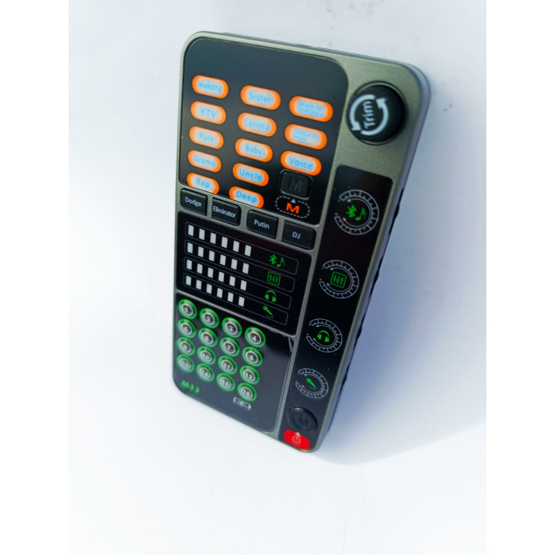 Новий M13 Voice Changer, Live Voice Card Voice Changer, ручний мікрофон Voice Changer з 3,5-мм портом BT DJ-контролер. Змінювач голосу в реальному часі/прямий ефір
