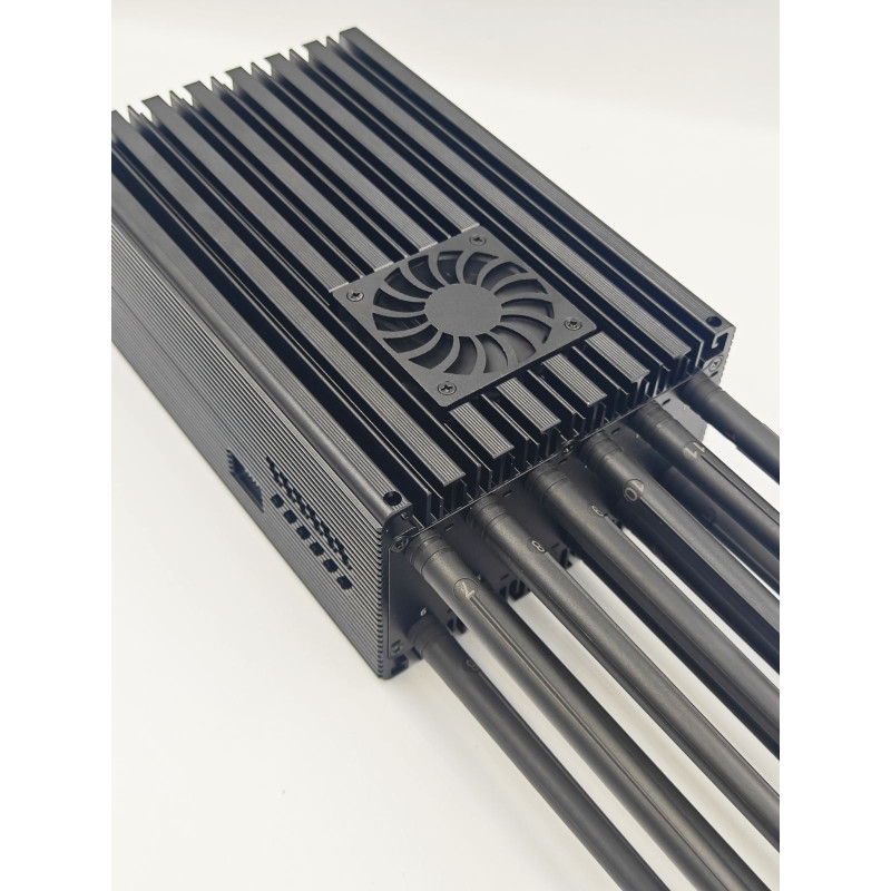 Найпотужніша портативна глушилка 73Вт DEFENDER J12 PRO