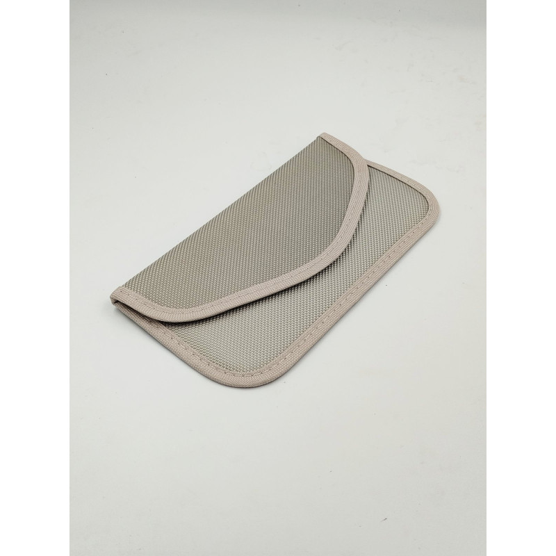 Чохол-пригнічувач сигналу GSM GPS WI-FI Bluetooth для телефону