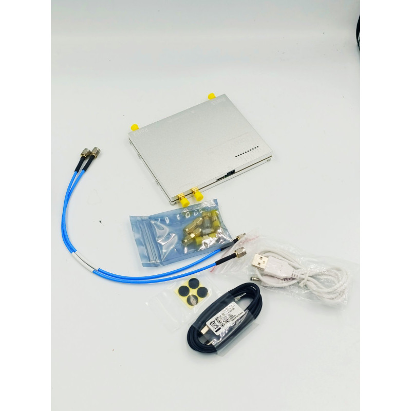 Векторний аналізатор мереж та антен LibreVNA USB 100кГц - 6ГГц