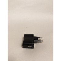 Блок питания USB – вход 100-240V, 1A