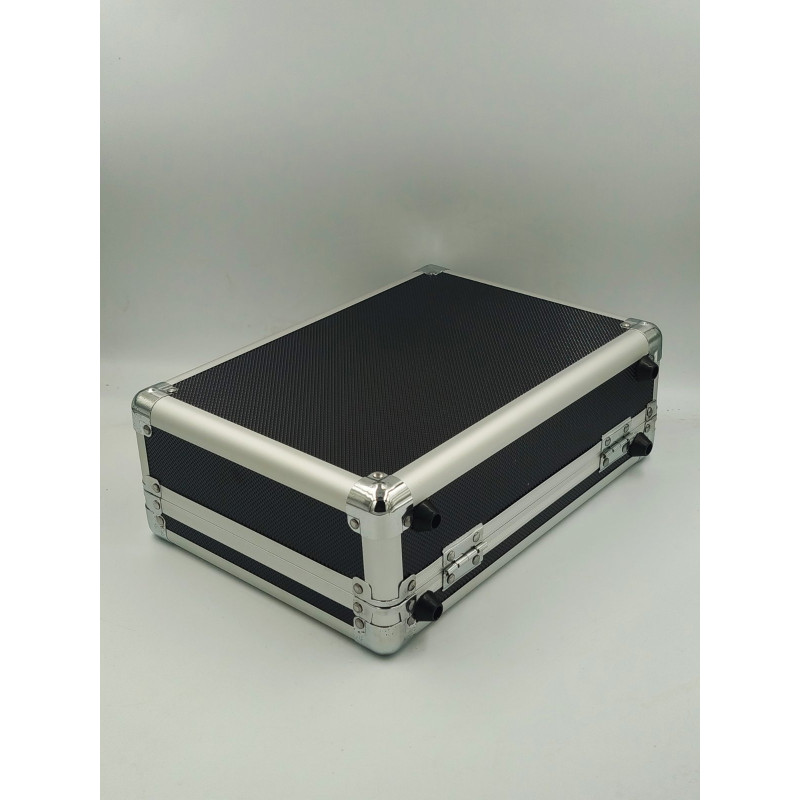 Металопластиковий кейс для обладнання з кодовим замком та поролоновим наповнювачем розміром 30×20×10 см